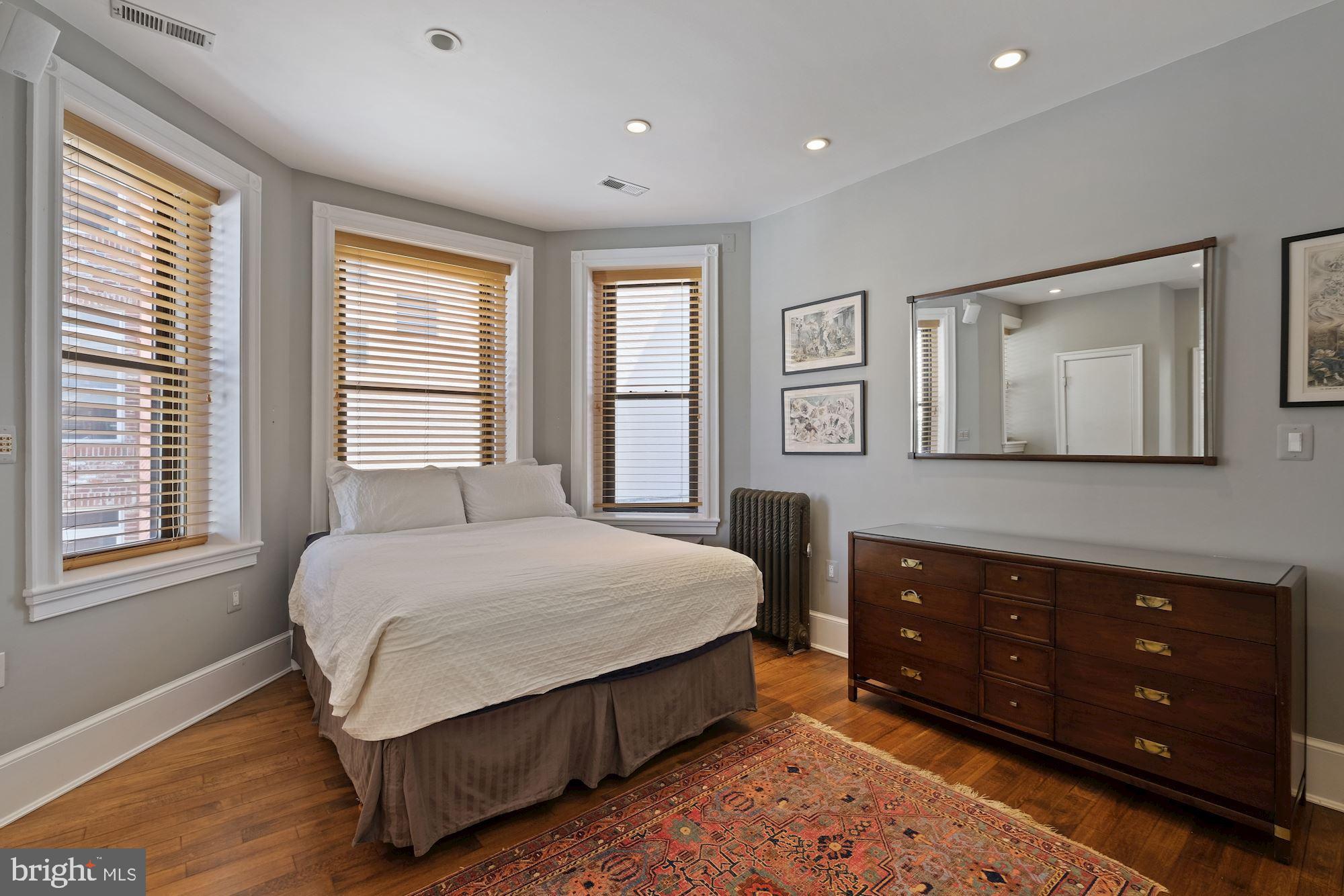 1419 R Street Northwest, Unit 31 Washington, DC 20009 - Photo 13 of 36 Gallery Image 13