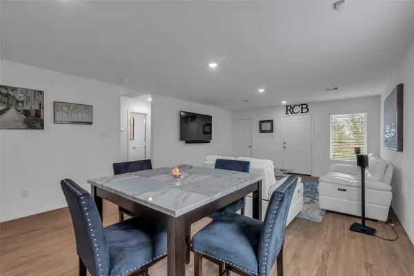 $2,000 | 4154 Saltillo Lakes Drive, Baytown, TX 77521