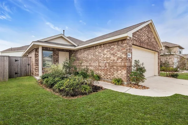 $2,000 | 4154 Saltillo Lakes Drive, Baytown, TX 77521