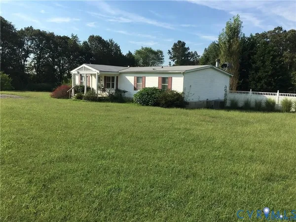 $1,700 | 123 Darbys Road, Doswell, VA 23047