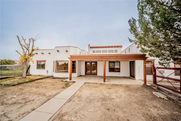 $2,995 | 7440 3rd, Hesperia, CA 92345