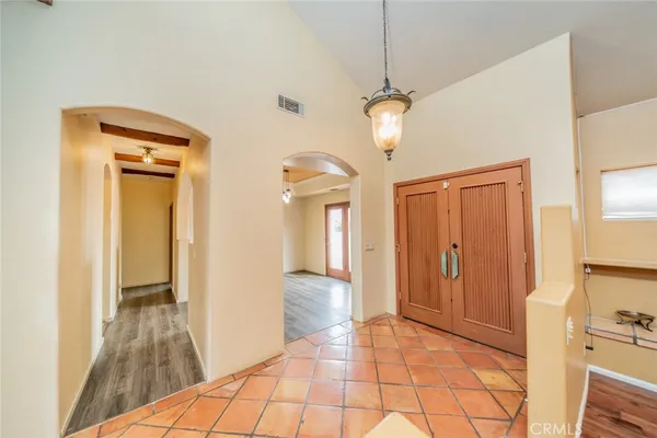 $2,995 | 7440 3rd, Hesperia, CA 92345