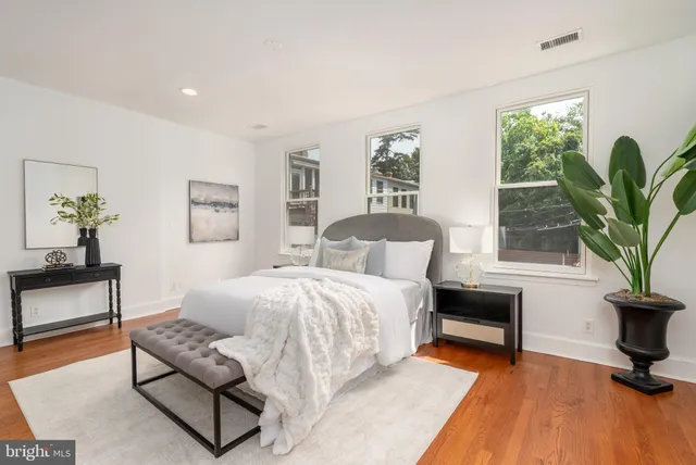 $11,900 | 1683 35th Street Northwest, Washington, DC 20007