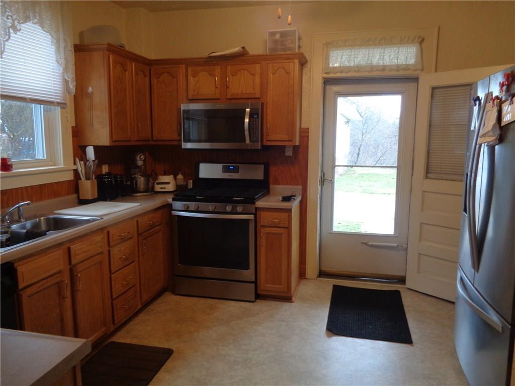 308 Ridge Road Ambridge, PA 15003 - Photo 4 of 22 Gallery Image 4