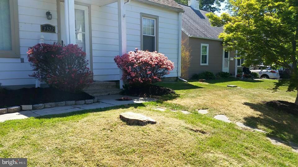 2322 Edwards Road Abington, PA 19001 - Photo 3 of 27 Gallery Image 3