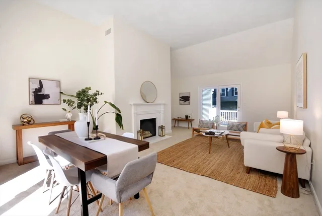 $799,000 | 12 Mitchell Grant Way, Bedford, MA 01730