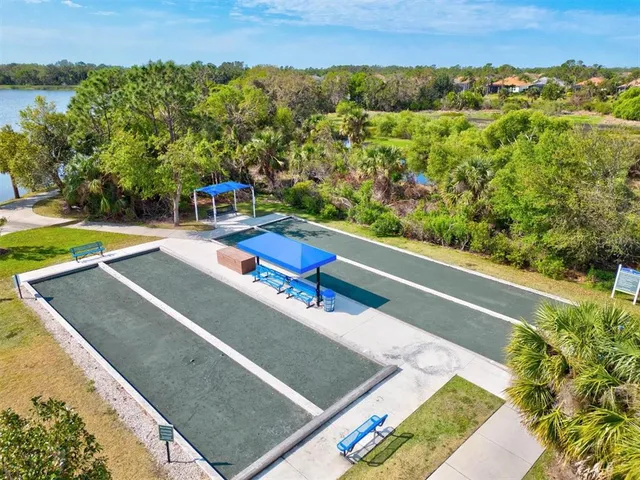 $399,900 | 21605 Avon Park Court, Venice, FL 34293