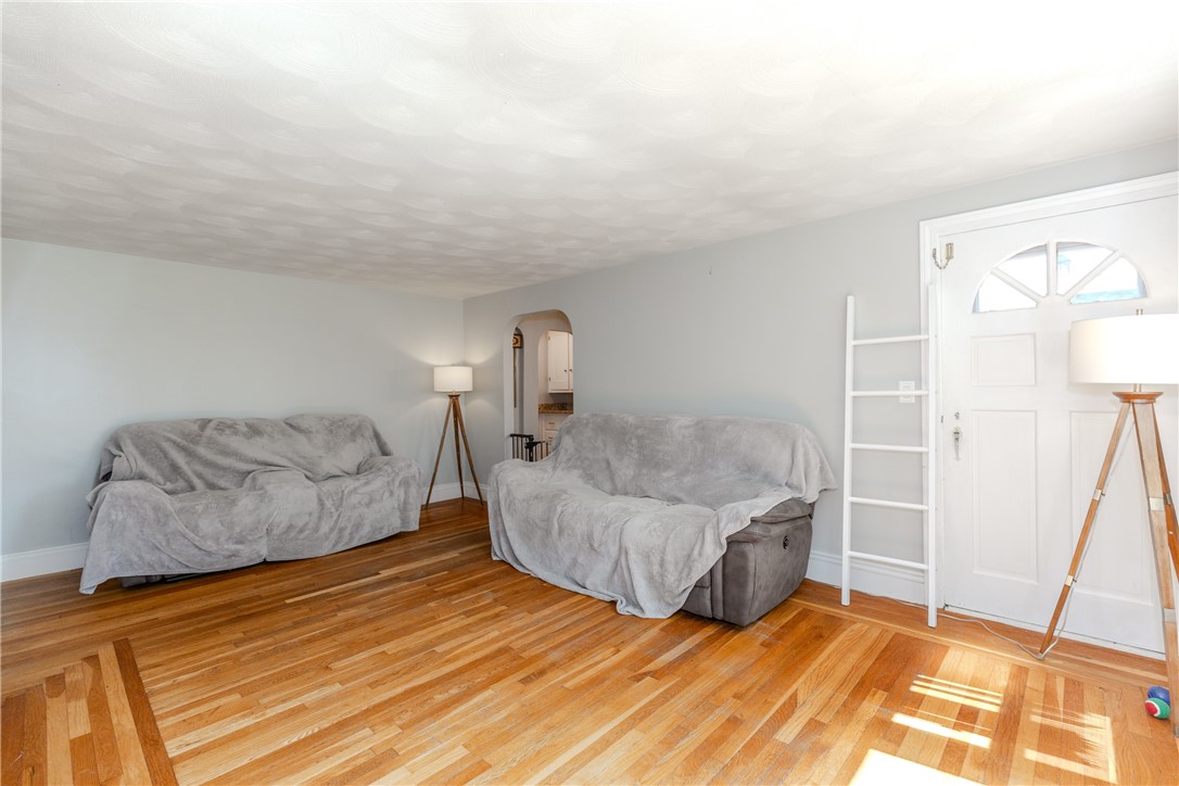 1270 Pippin Orchard Road Cranston, RI 02921 - Photo 16 of 41