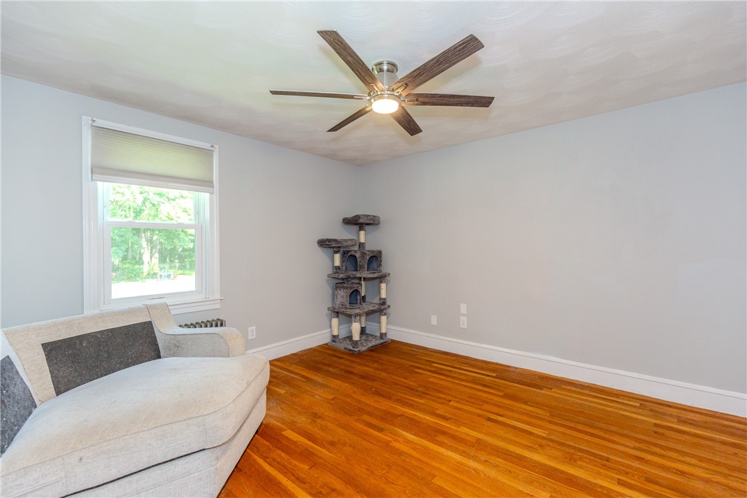 1270 Pippin Orchard Road Cranston, RI 02921 - Photo 23 of 41