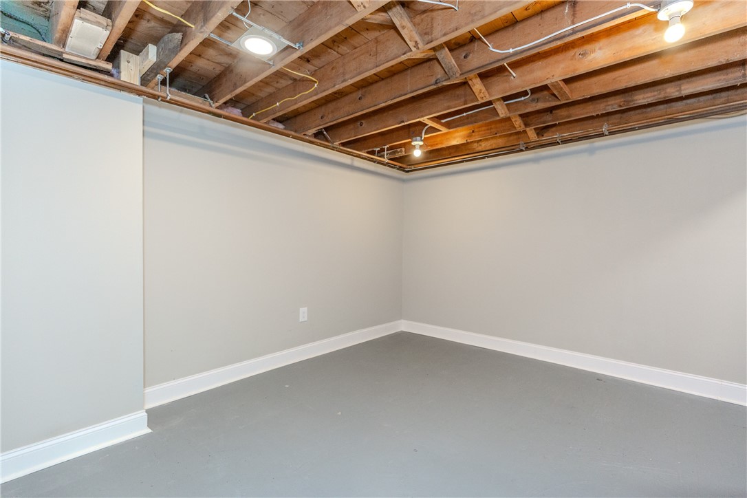 1270 Pippin Orchard Road Cranston, RI 02921 - Photo 30 of 41