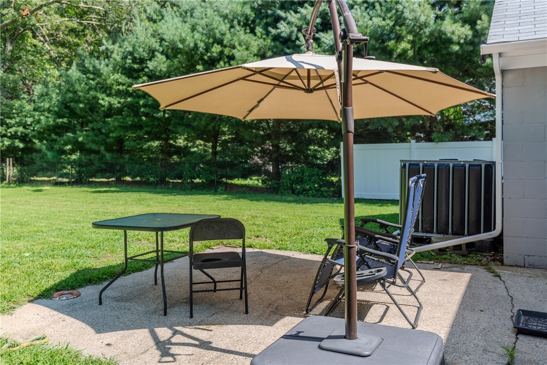 1270 Pippin Orchard Road Cranston, RI 02921 - Photo 32 of 41