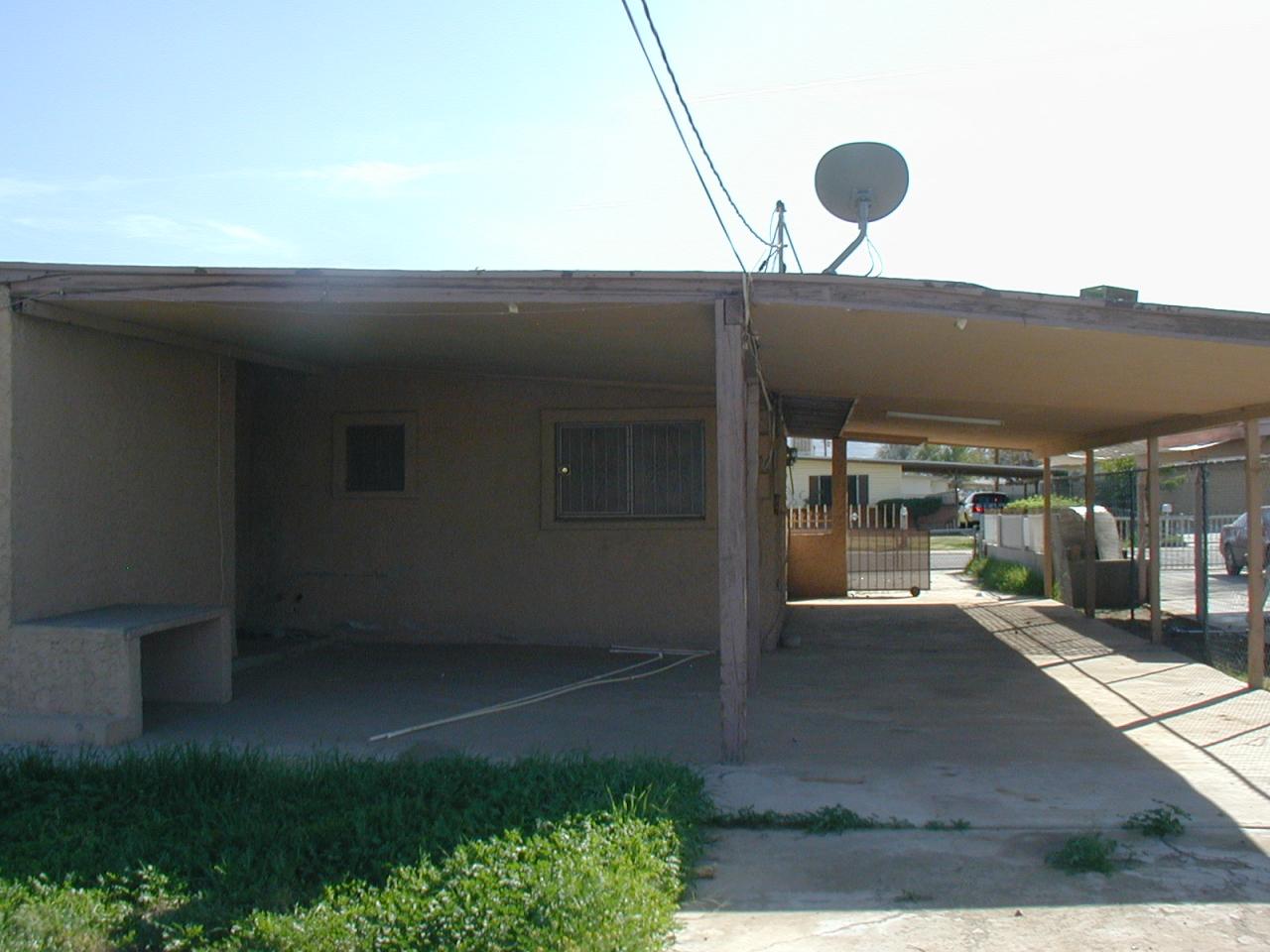 1738 East Chipman Road Phoenix, AZ 85040 - Photo 3 of 3 Back