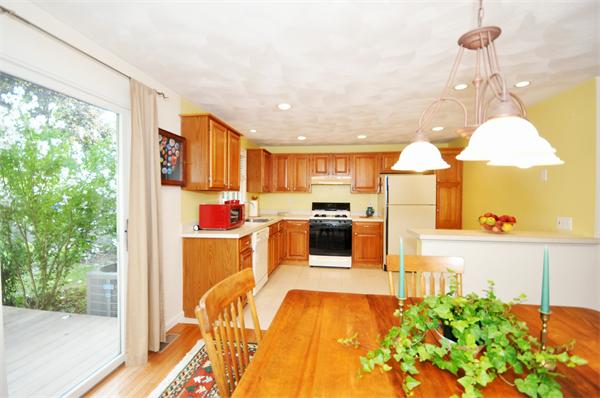 12 Apple Ridge Road, Unit 6 Maynard, MA 01754 - Photo 13 of 21 Gallery Image 13