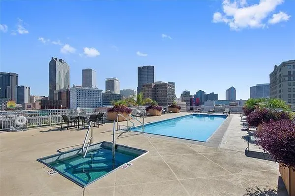 $2,300 | 1201 Canal Street, Unit 413, New Orleans, LA 70112