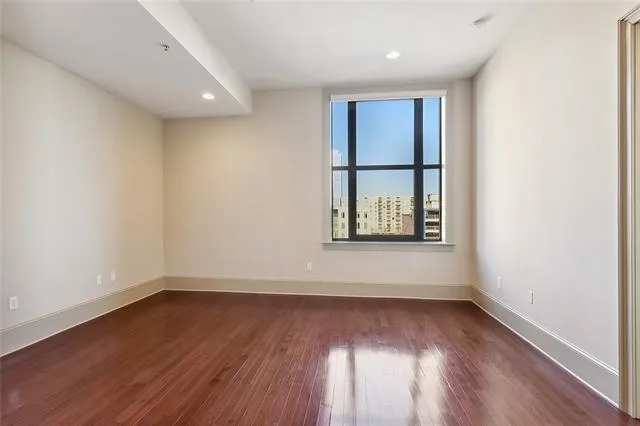 $2,300 | 1201 Canal Street, Unit 413, New Orleans, LA 70112