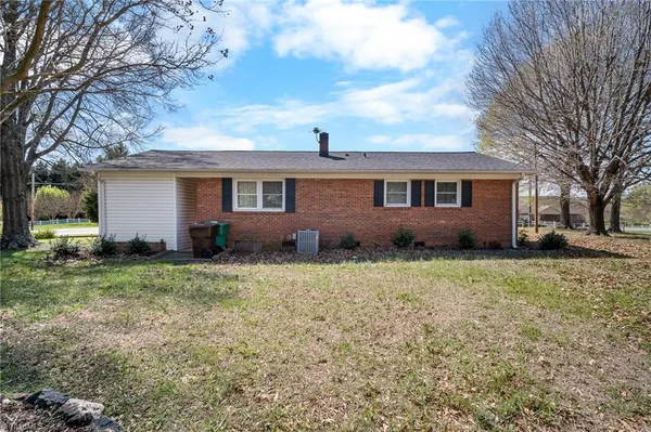 $205,000 | 5406 Finch Farm Road, Trinity, NC 27370