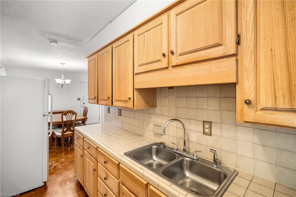 5406 Finch Farm Road Trinity, NC 27370 - Photo 20 of 24 Kitchen