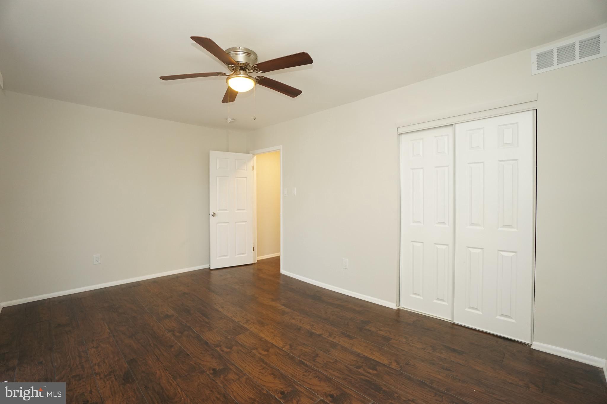 85 Via Cascata Drive Clementon, NJ 08021 - Photo 19 of 35