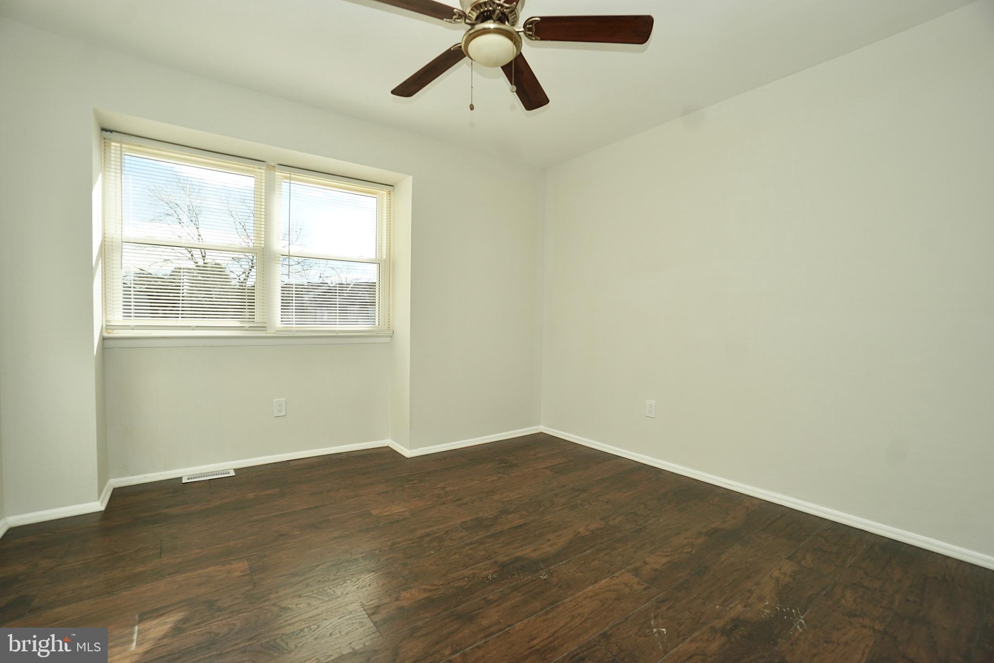 85 Via Cascata Drive Clementon, NJ 08021 - Photo 27 of 35