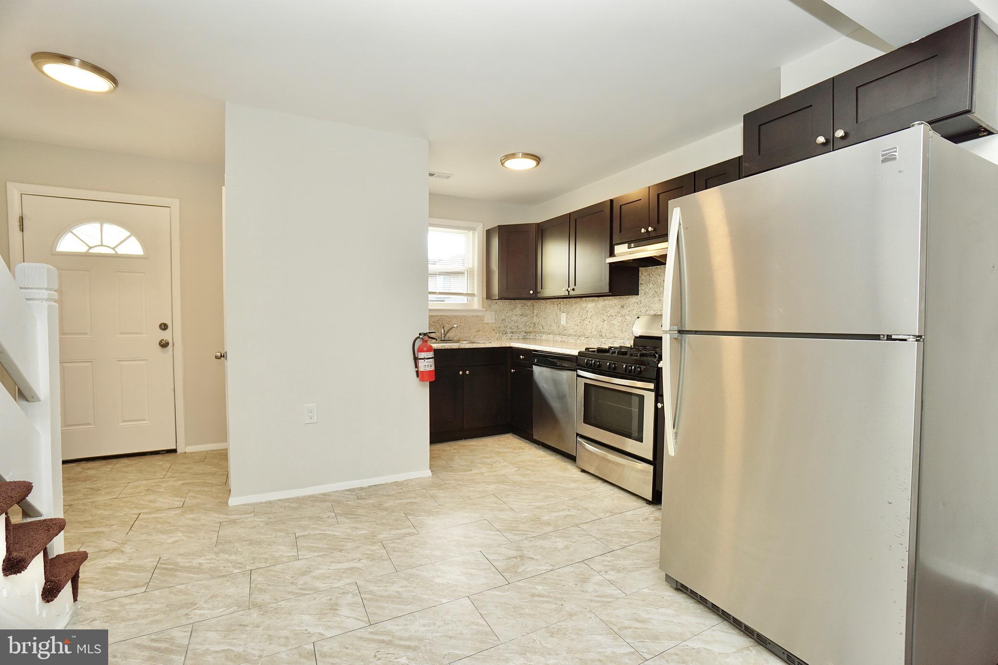 85 Via Cascata Drive Clementon, NJ 08021 - Photo 5 of 35