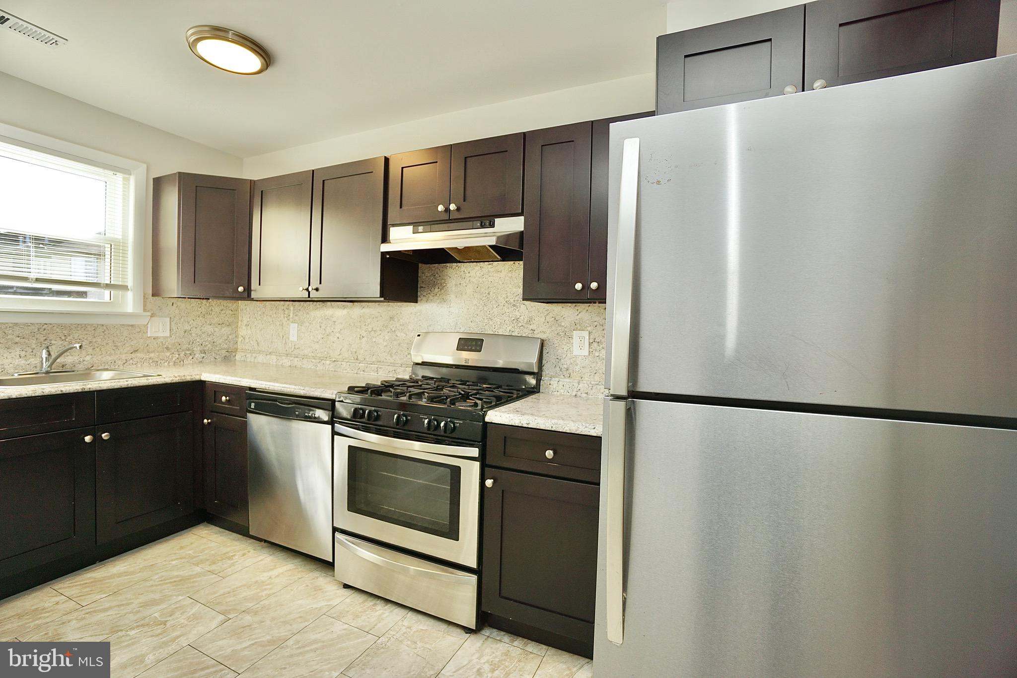 85 Via Cascata Drive Clementon, NJ 08021 - Photo 8 of 35