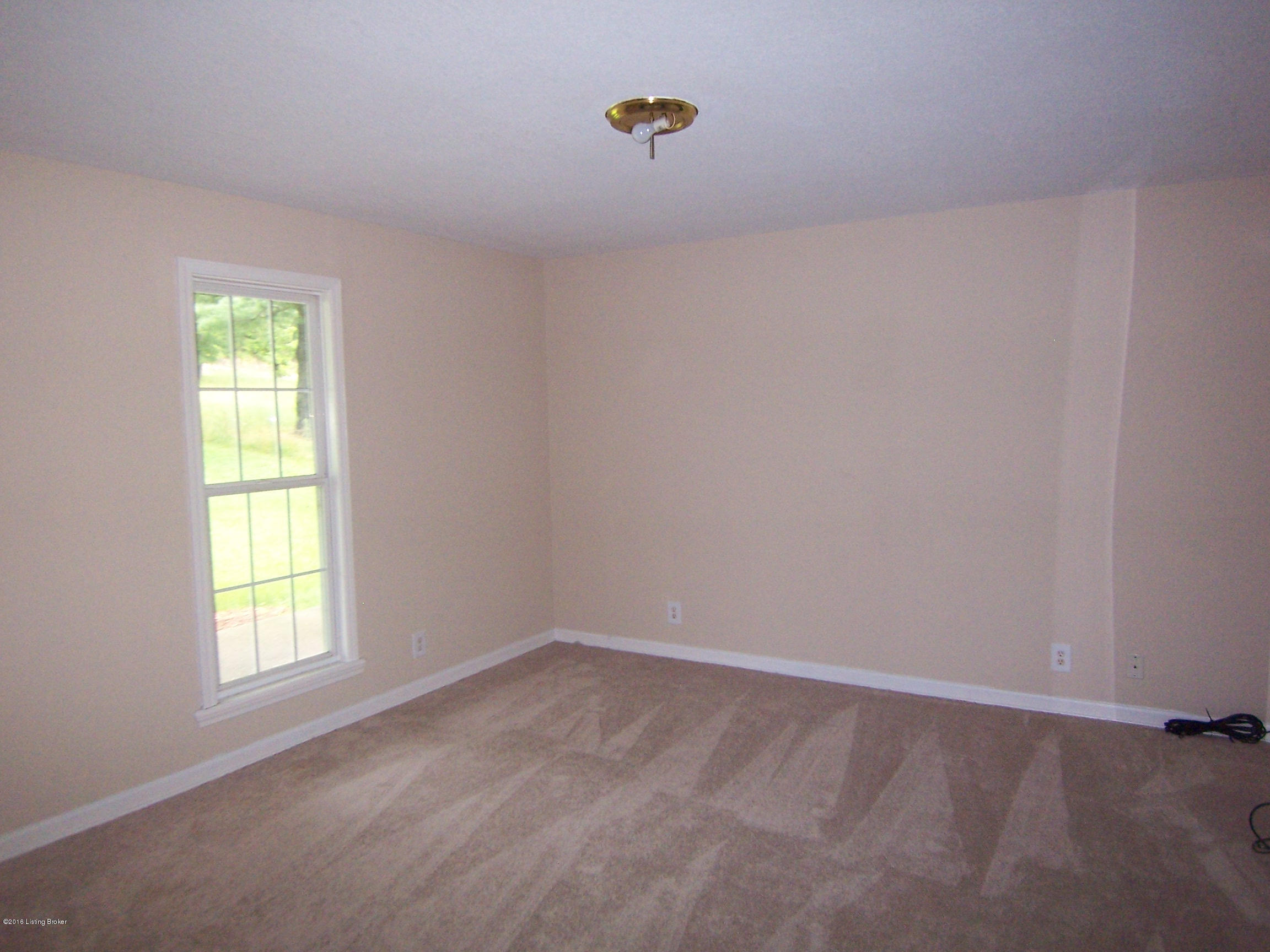 882 Castleman Branch Road Shepherdsville, KY 40165 - Photo 12 of 20 16 BED 4UP
