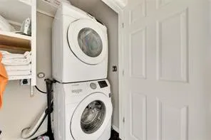 $2,775 | 2947 Moss Street, Austin, TX 78722