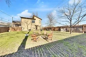 $2,775 | 2947 Moss Street, Austin, TX 78722