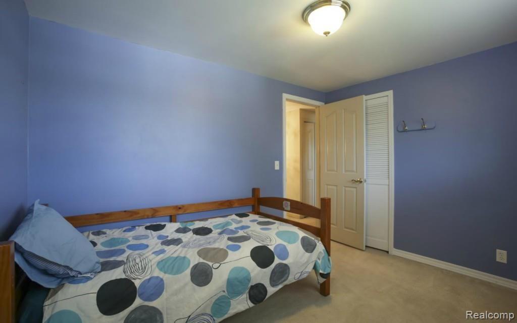 7310 Iron Gate Road Canton, MI 48187 - Photo 18 of 23