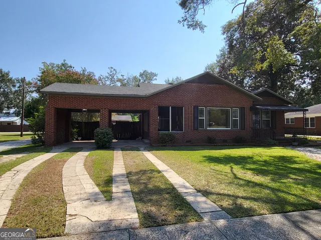 $329,900 | 210 Parker Avenue North, Brooklet, GA 30415