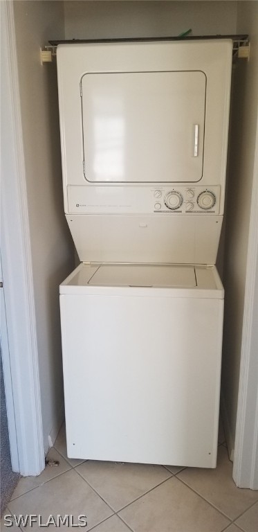 5277 Treetops Drive, Unit W204 Naples, FL 34113 - Photo 16 of 19 a close up view of washer and dryer