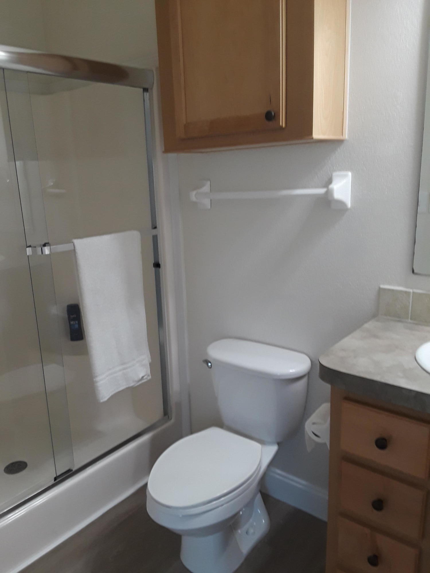 953 Plantation Road Key Largo, FL 33037 - Photo 16 of 21 Master bath