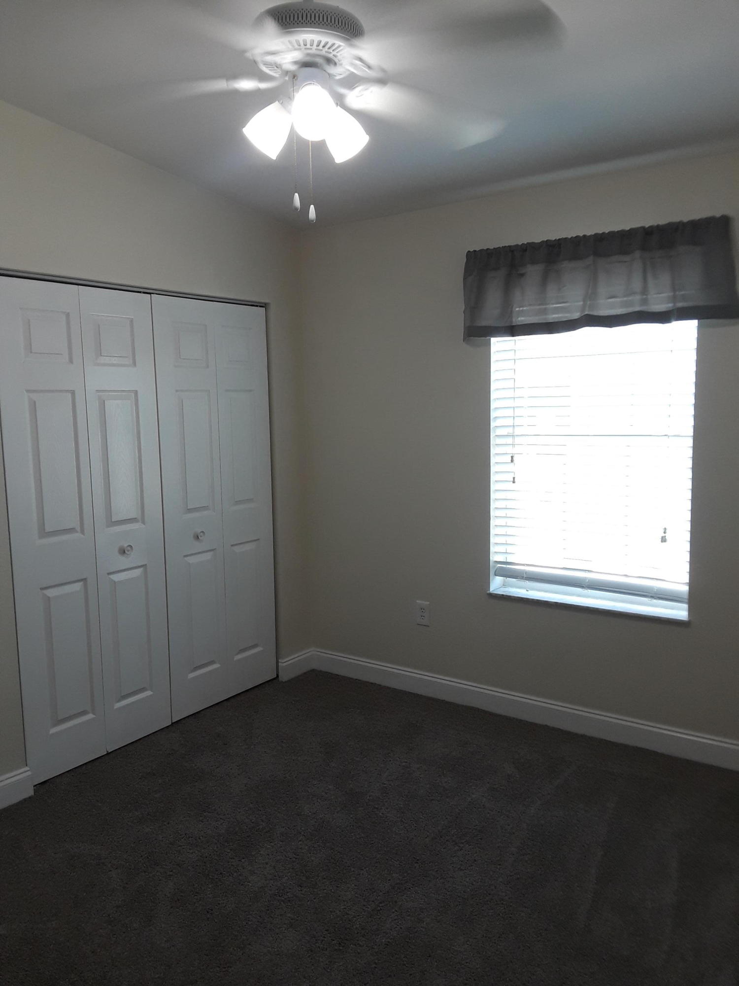 953 Plantation Road Key Largo, FL 33037 - Photo 18 of 21 Guest Bedroom 3