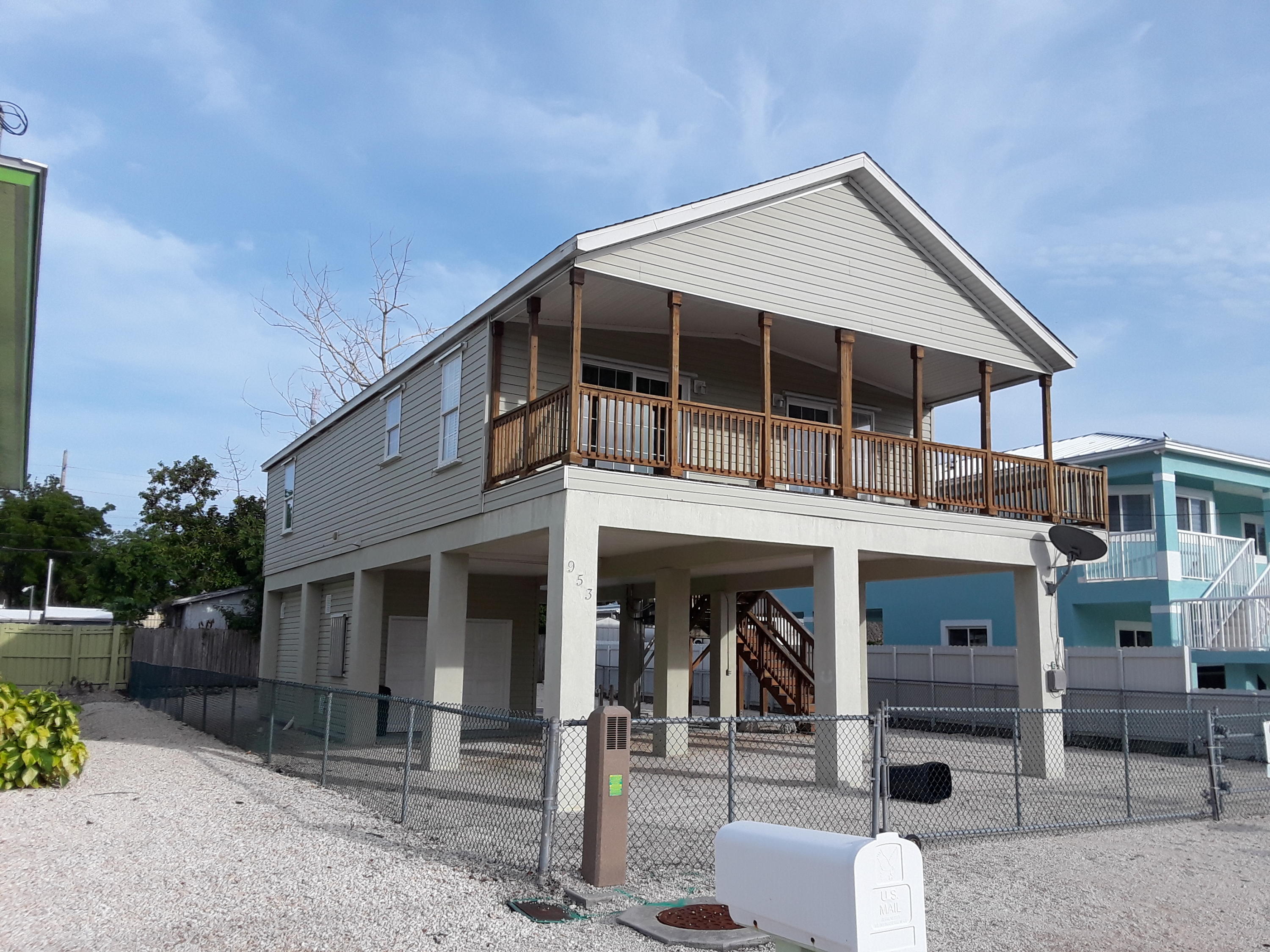 953 Plantation Road Key Largo, FL 33037 - Photo 3 of 21 Closer view