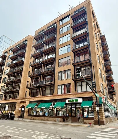 $459,900 | 625 West Jackson Boulevard, Unit 713, Chicago, IL 60661