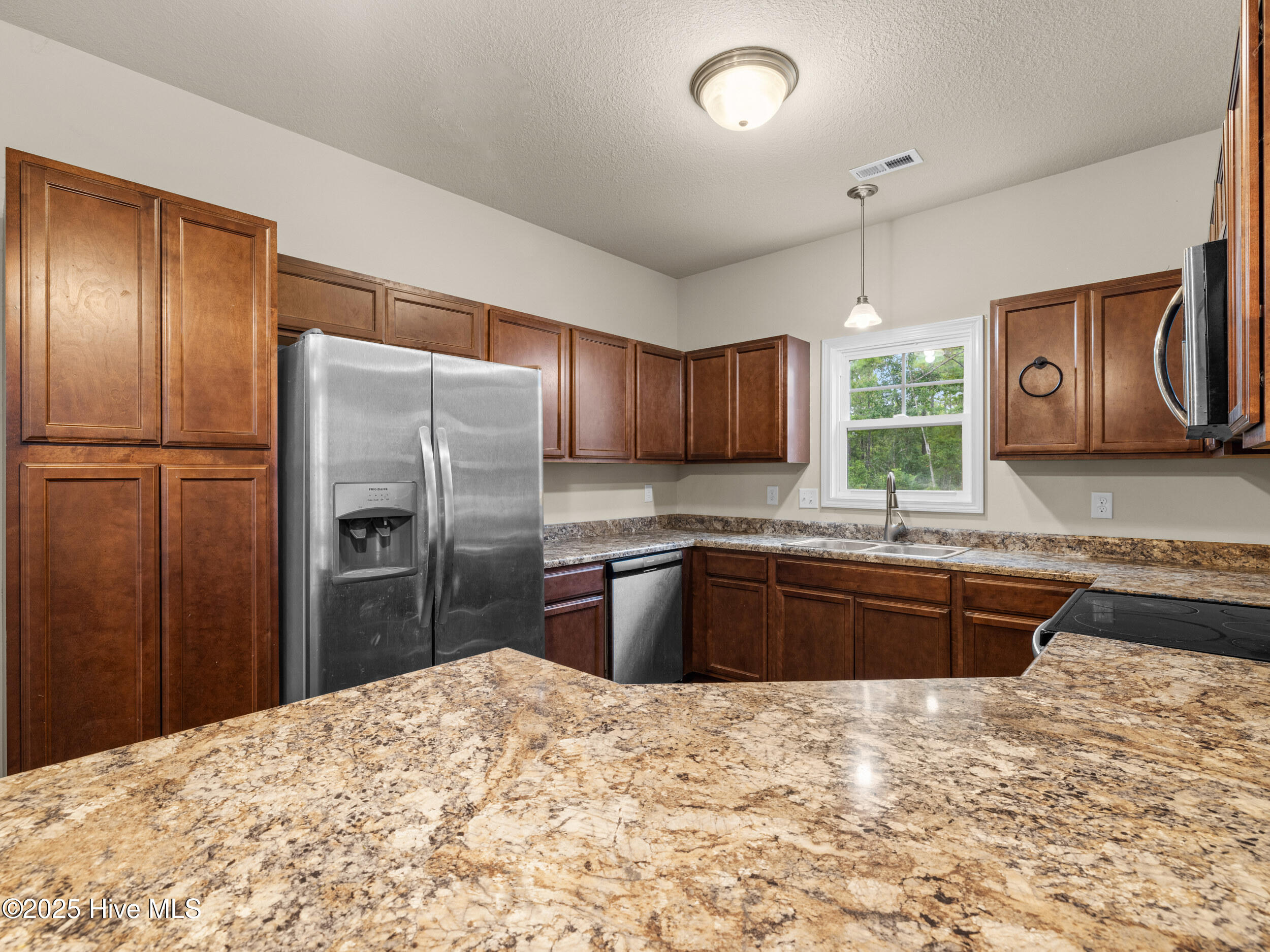 359 Frisco Way Holly Ridge, NC 28445 - Photo 12 of 37 025a1513