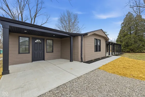 $279,900 | 8187 Highway 75, Coatesville, IN 46121
