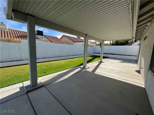 $2,095 | 830 Coastal Beach Road, Henderson, NV 89002