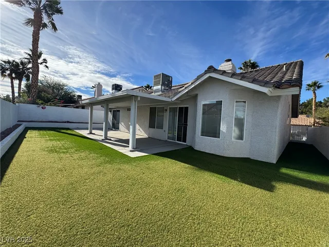 $2,095 | 830 Coastal Beach Road, Henderson, NV 89002