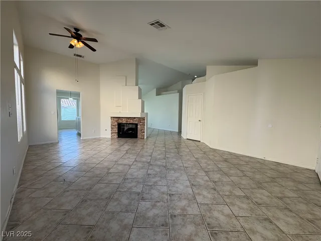 $2,095 | 830 Coastal Beach Road, Henderson, NV 89002