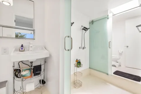 $1,649,000 | 811 East Grace Circle, Palm Springs, CA 92262