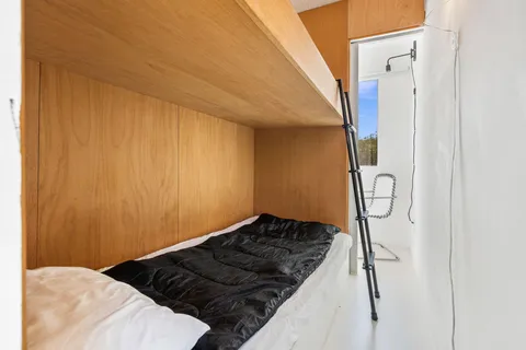 $1,649,000 | 811 East Grace Circle, Palm Springs, CA 92262