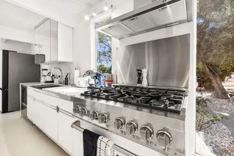 $1,649,000 | 811 East Grace Circle, Palm Springs, CA 92262