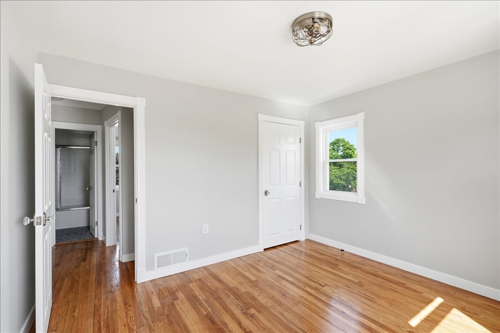 13-15 Bursley Road, Unit 13 Weymouth, MA 02191 - Photo 12 of 22