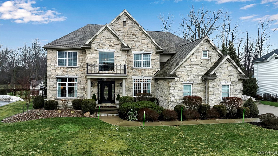 175 Via Foresta Lane Amherst, NY 14221 - Photo 1 of 2