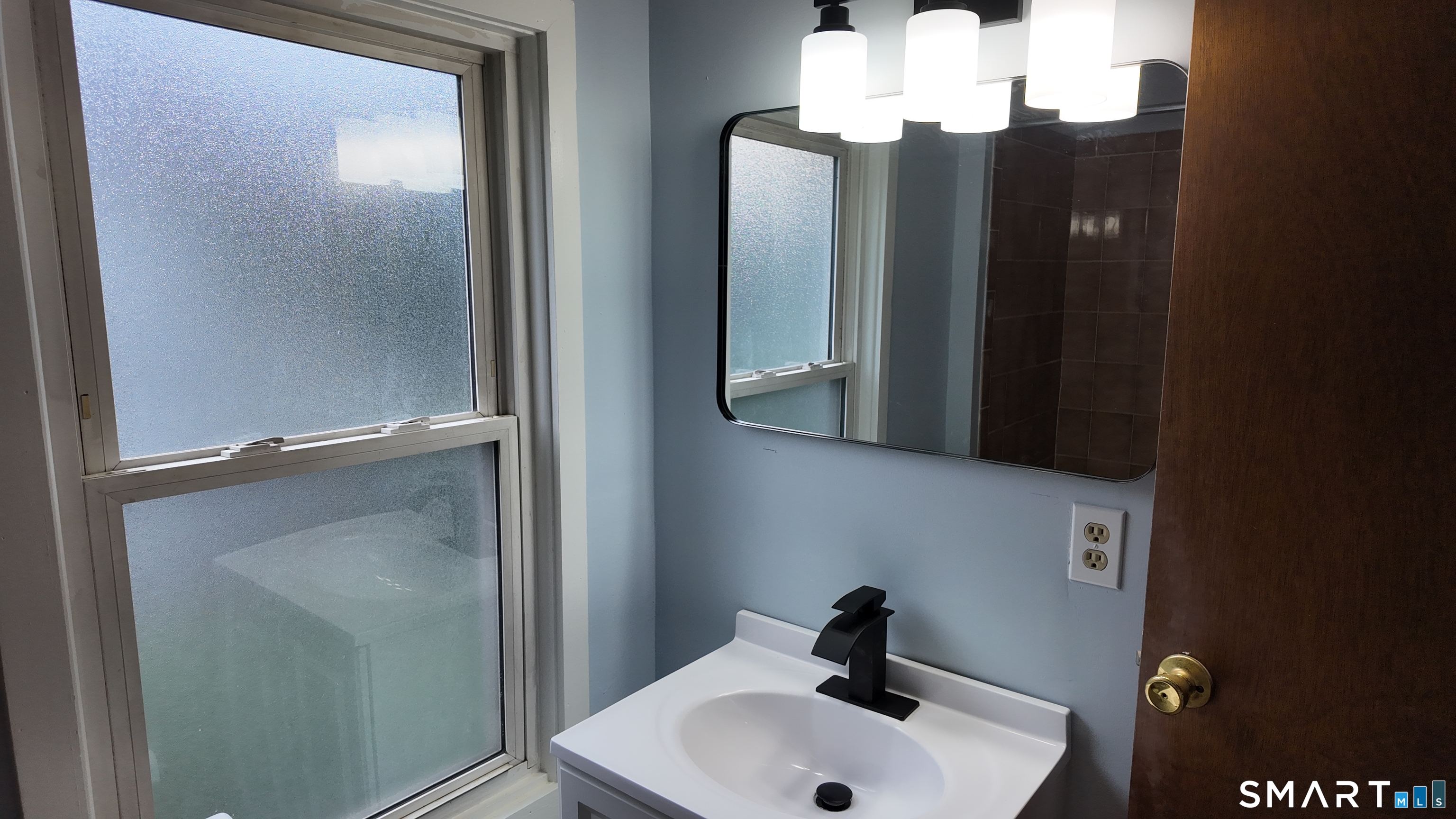 708 Howe Avenue, Unit 708 Shelton, CT 06484 - Photo 9 of 11