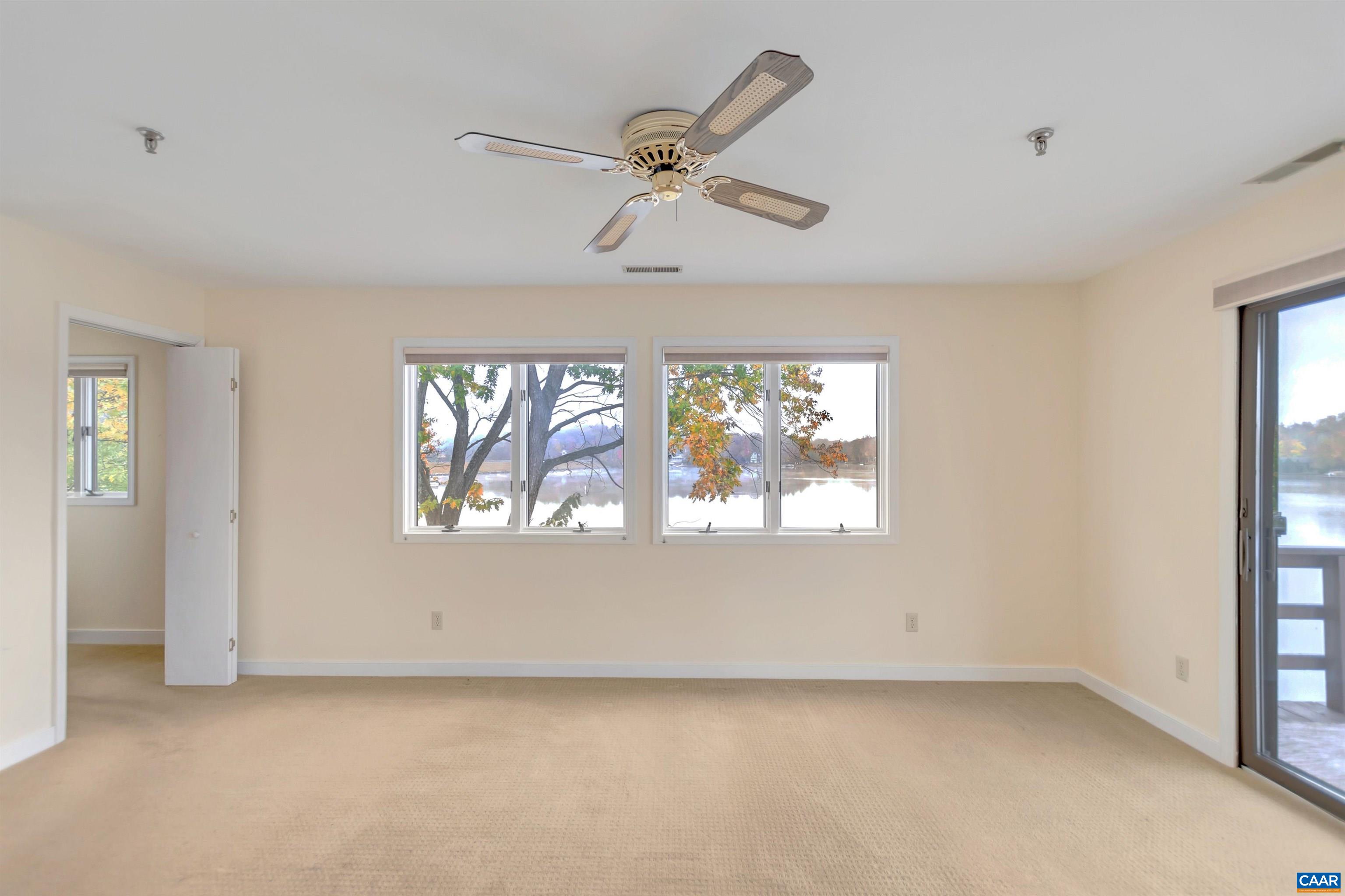 4 Marina Point Palmyra, VA 22963 - Photo 34 of 51 a view of a livingroom with a window