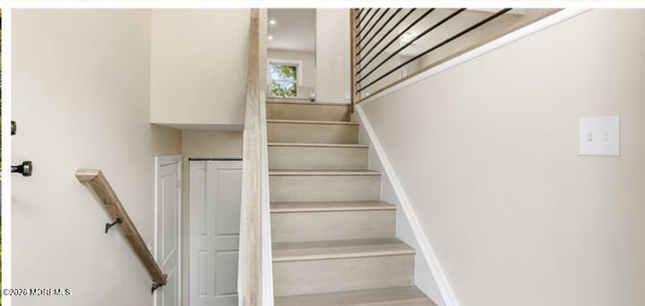 60 Woodland Road Bayville, NJ 08721 - Photo 3 of 47 Designer railing