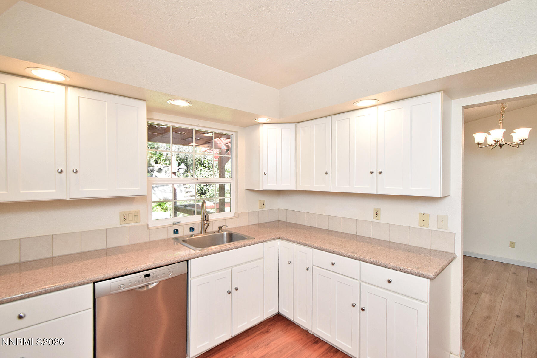 3575 Bluejay Court Reno, NV 89509 - Photo 8 of 31 aDSC_0273