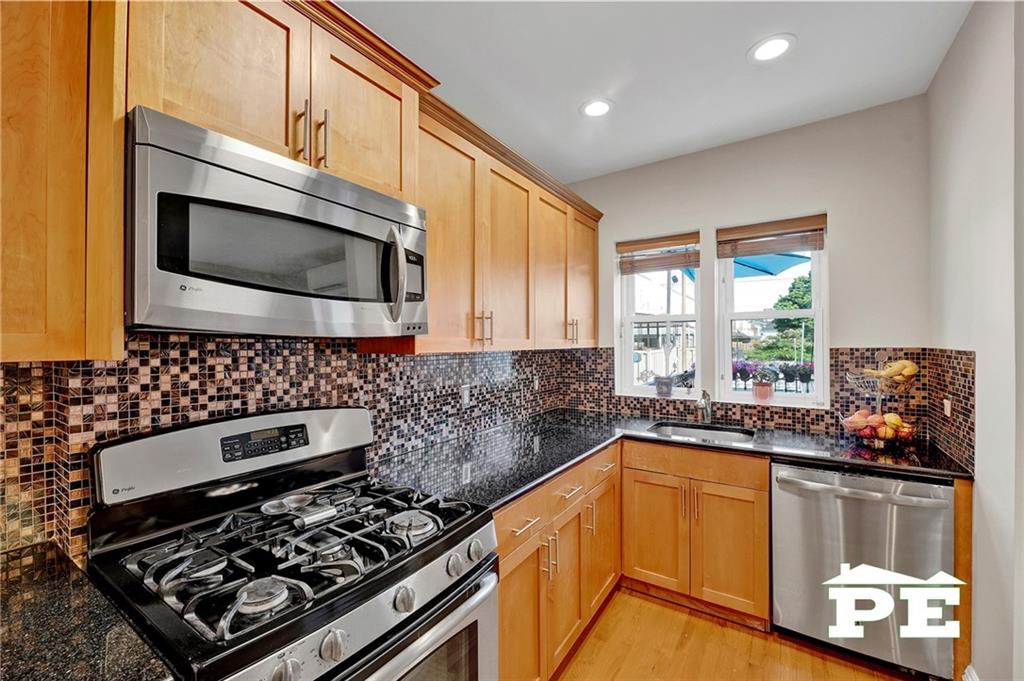 3116 Avenue R Brooklyn, NY 11234 - Photo 10 of 31